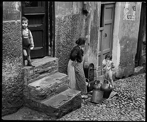 [Italia%252C%2520Genova%255B4%255D.jpg]