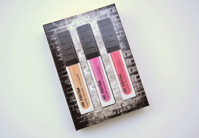 Makeup by One Direction Liquilights Glow Gloss Review