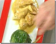 Tagliata di pollo al curry con tortino di patate e bieta