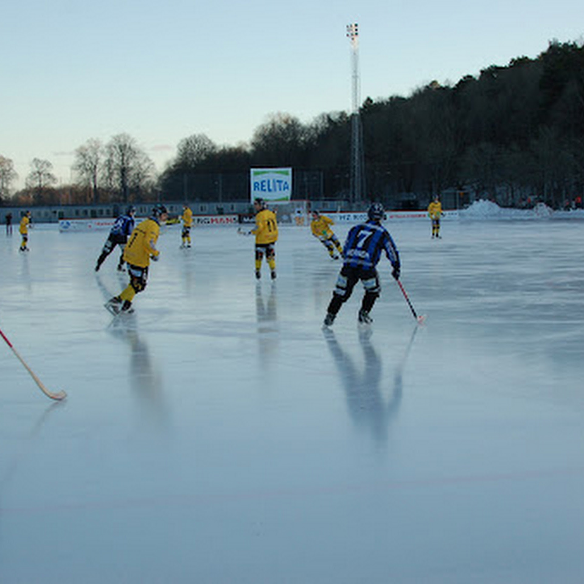 Cat Dureaza Un Meci De Hochei