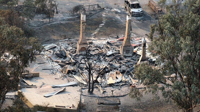 Aerial view of a house destroyed by bushfire in Dunalley, east of Hobart, in Tasmania, 6 January 2013. Reuters