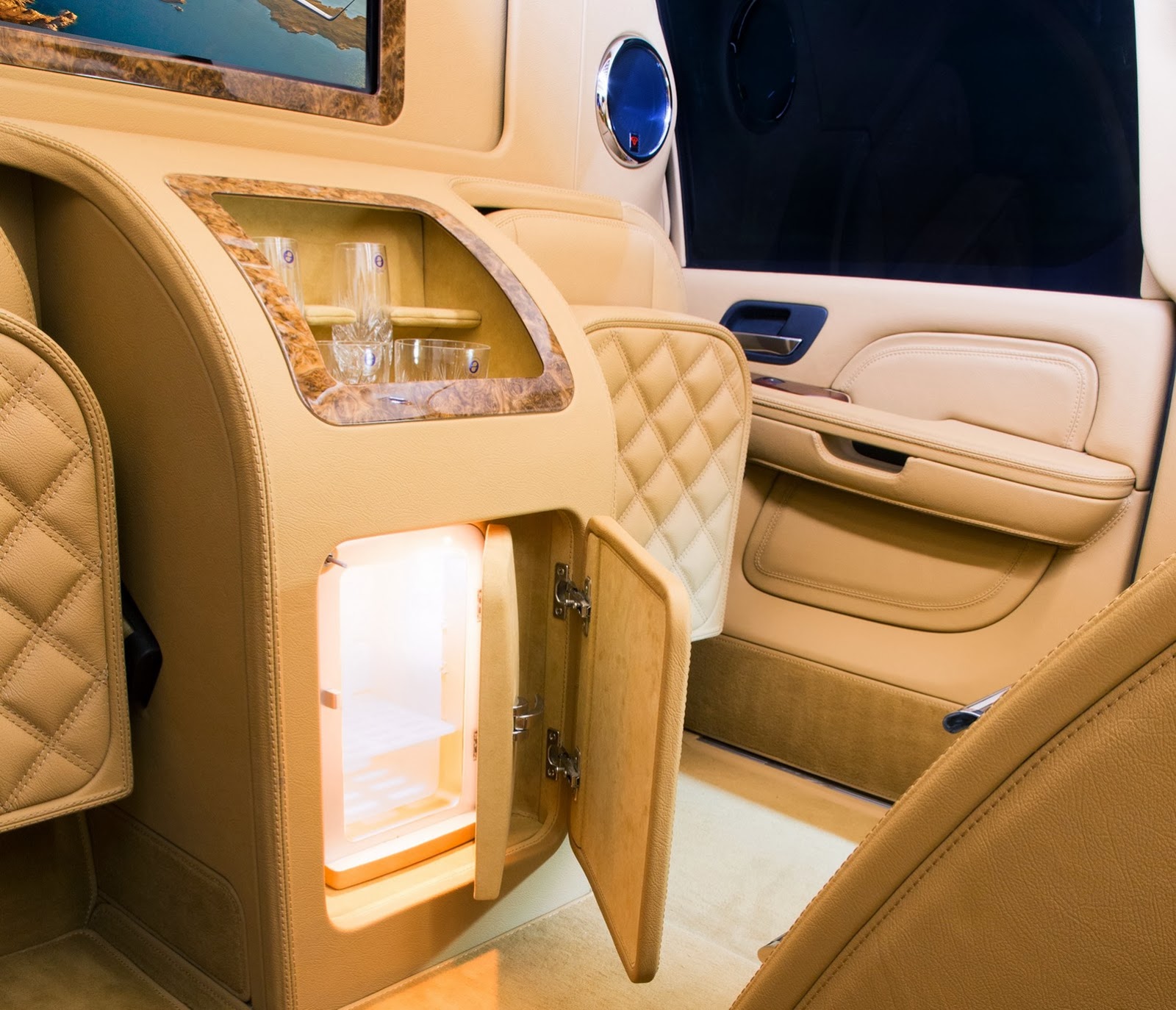 [Carisma-Escalade-7%255B3%255D.jpg]