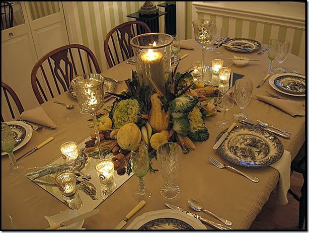 Thanksgiving Table 2008 038 (800x600)_thumb[3]