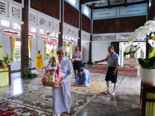 TieuTuongHTMinhChau_07.jpg