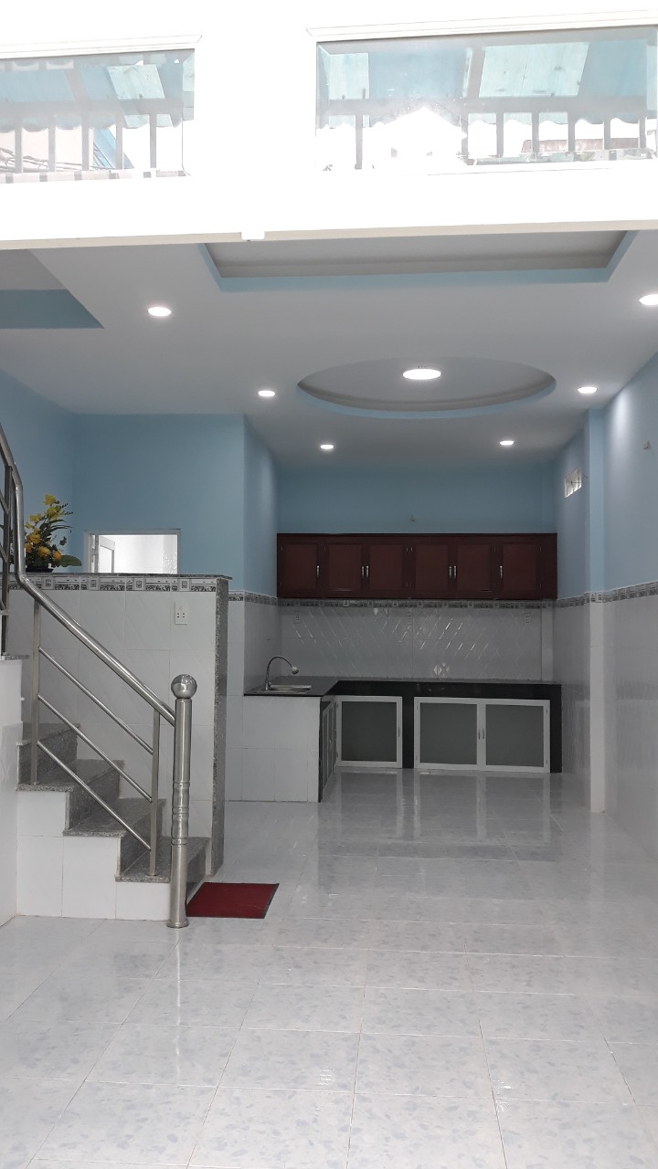 Bán nhà 1 trệt 1 lầu, diện tích 42,8 m2 hẻm 1 sẹc rộng 2 mét, giá 2,75 tỷ.1 Bán nhà 1 trệt 1 lầu, diện tích 42,8 m2 hẻm 1 sẹc rộng 2 mét, giá 2,75 tỷ.1