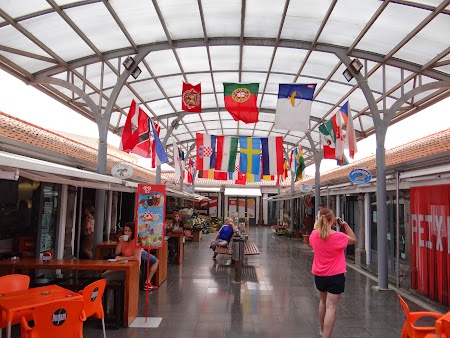 21. Piata din Praia.JPG