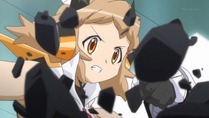 [gg]_Senki_Zessho_Symphogear_-_03_[4A5F96EB].mkv_snapshot_19.30_[2012.01.20_19.10.03]