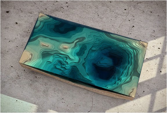 Abyss table