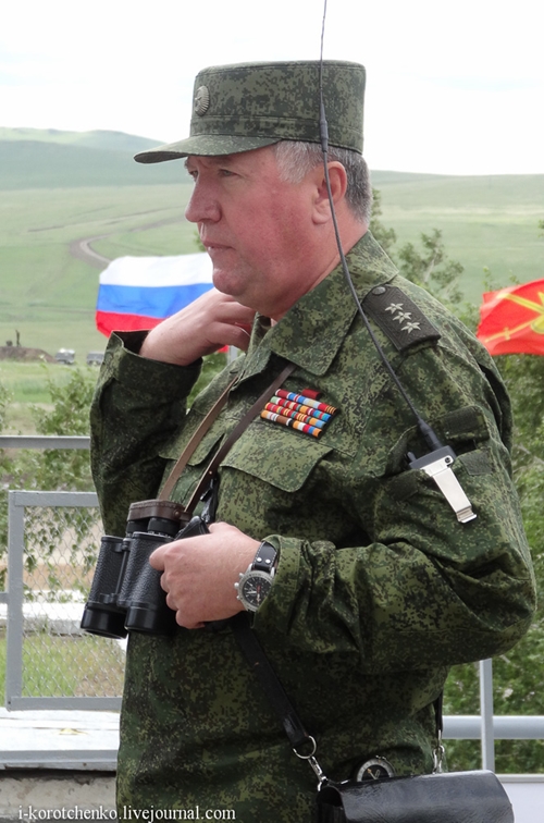 Фотографии военных учений на полигоне "Цугол"