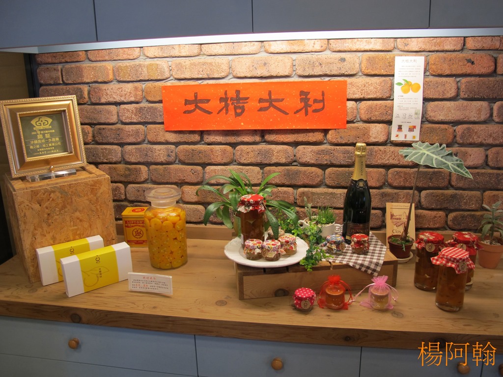 [1020%2520054%2520-%2520XK%2509%255B4%255D.jpg]