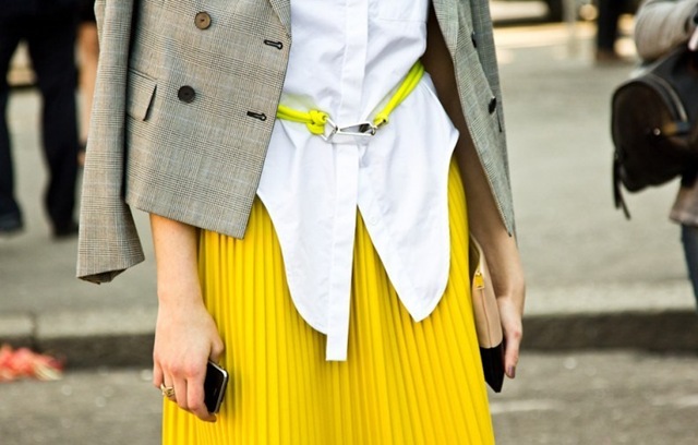 Street-Style-Yellow-Fashion-Notebook-7