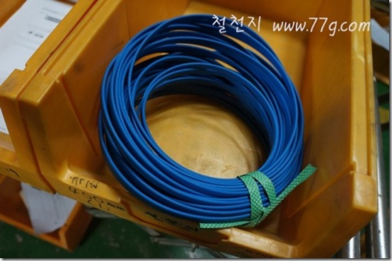 77gDSC04767-20121206-143619
