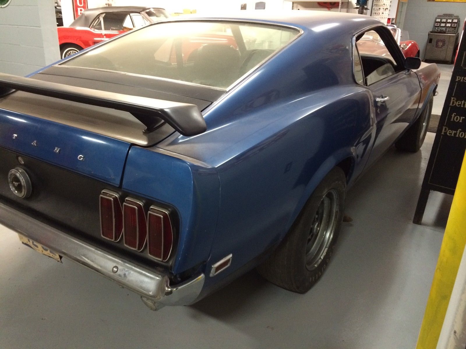[1969%2520Ford%2520Boss%2520302%2520Mustang%2520Fastback-21%255B5%255D.jpg]