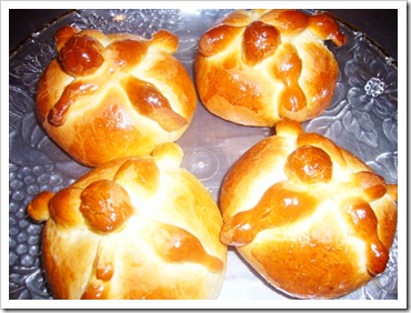  Day of the Dead Bread Pan de Muerto