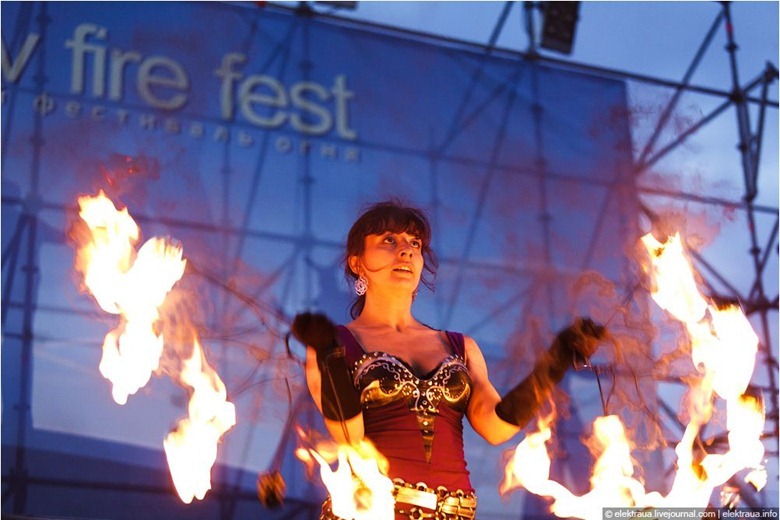 keiv-fire-festival-2011-5