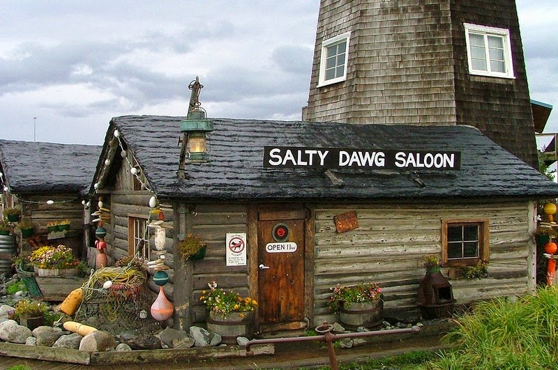 salty-dawg-saloon-12