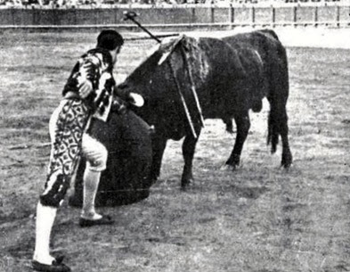 1915-09-30 (p. 10-06) Mundo Grafico Joselito gana la 1 oreja Sevilla 005 1915-09-30 (p. 10-06) Mundo Grafico Joselito gana la 1 oreja Sevilla 005