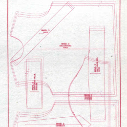 PAG038 MODELO 3 DISFRAZ PAYASO CAMISA.jpg