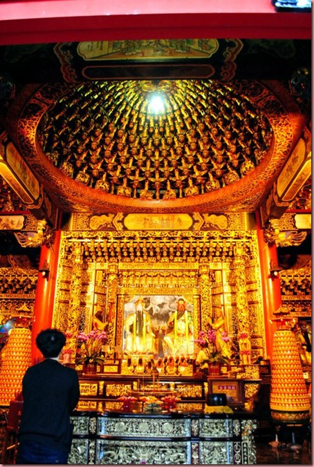 wunwu temple - inside
