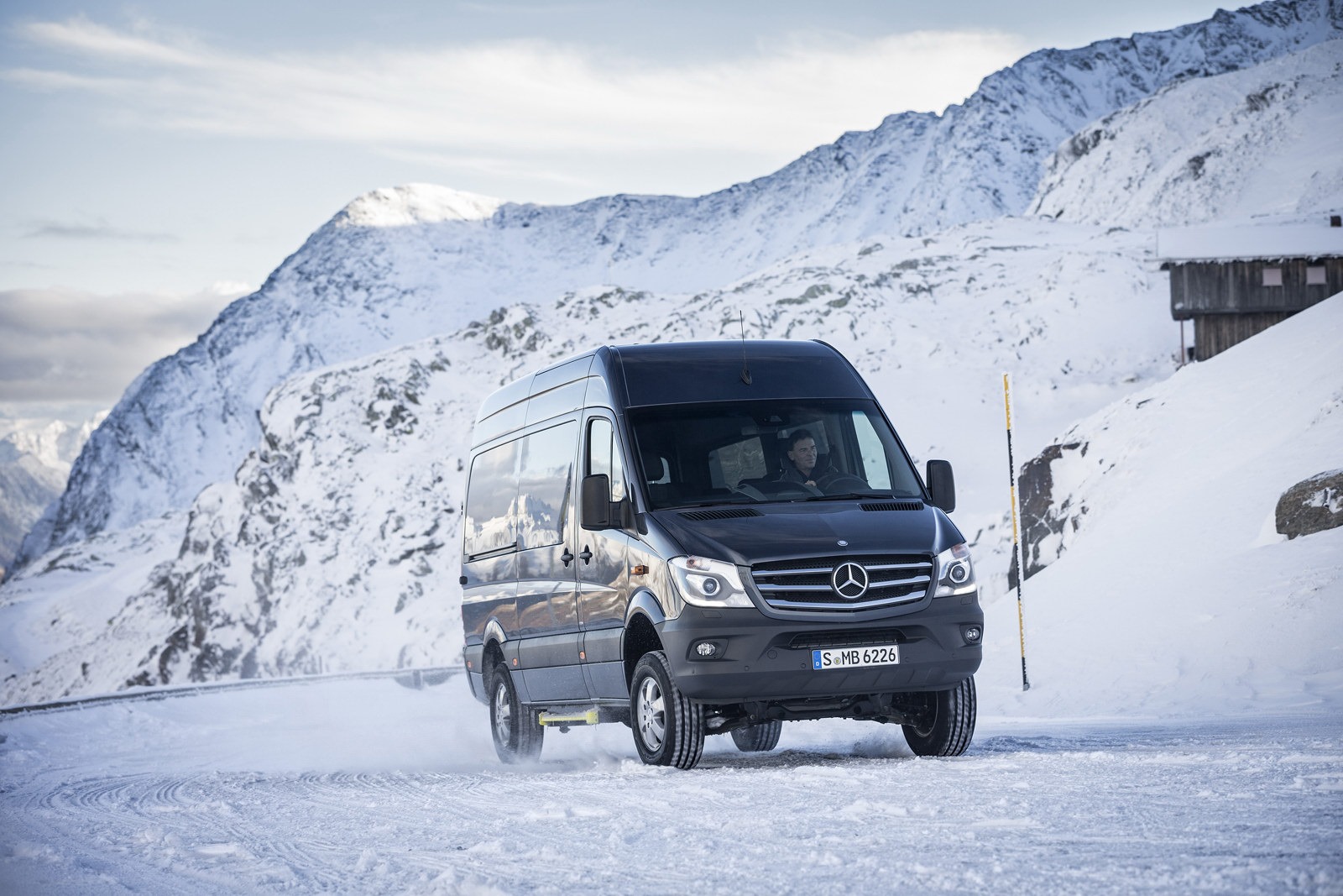 [Mercedes-Benz-Sprinter-4x4-70%255B2%255D.jpg]