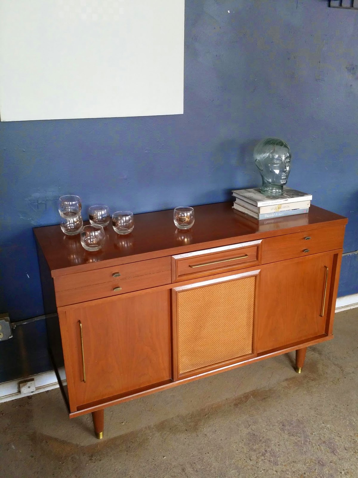 Vintage Ground Mid Century Buffet / Media Console / Credenza