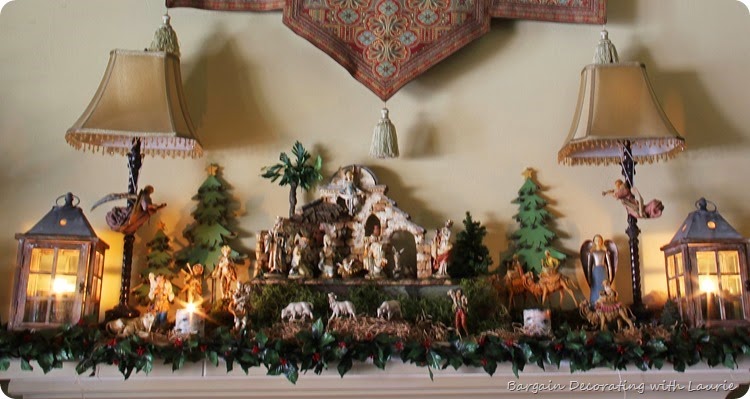 Christmas Mantel  -Bargain Decorating with Laurie