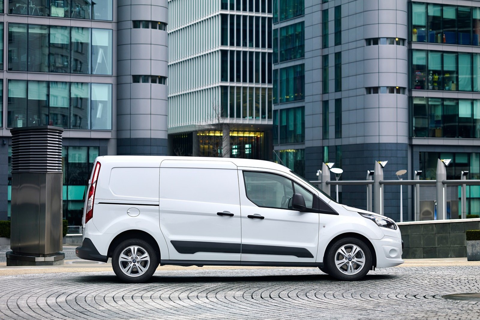 [Ford-Transit-Connect-3%255B2%255D.jpg]
