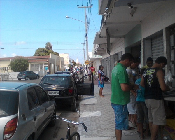 [AREIA%2520BRANCA%2520ROYALTIES%255B3%255D.jpg]