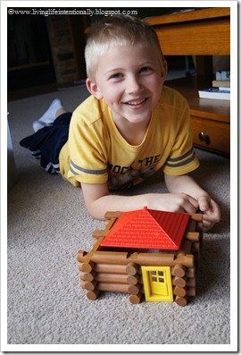 Lincoln log reconstruction of first log cabins in america by Swedish settlers