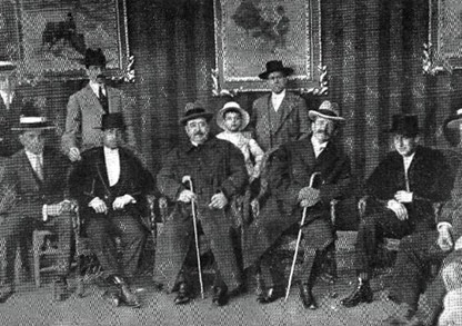 1914-04-21 (p. 3-V LUI) Joselito Rafael y Romanones en la caseta Gallinero