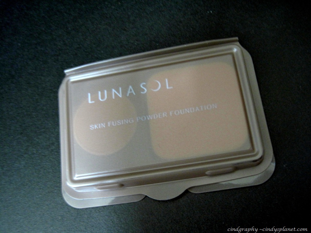 [Bag%2520of%2520Love%2520Lunasol%2520Foundation%255B4%255D.jpg.webp]