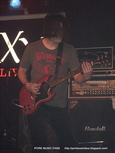 [Pork%2520en%2520Roxy%2520Niceto%252020-09-2010%2520By%2520Lula%2520%252825%2529%255B2%255D.jpg]