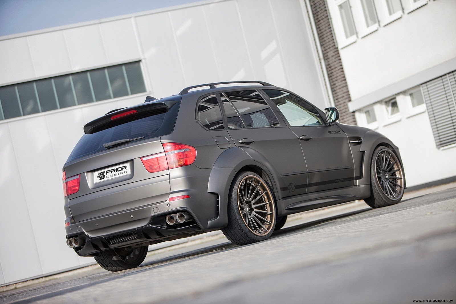 [BMW-X5-E70-3%255B2%255D.jpg]
