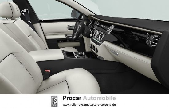 [Rolls-Royce-Ghost-V-Specification-17%255B3%255D.jpg]