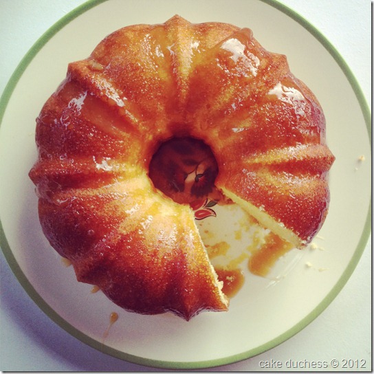 vanilla-bundt-cake-with-caramel-glaze-bundt-a-month-4
