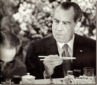 historical-photos-pt5-president-nixon-chopsticks
