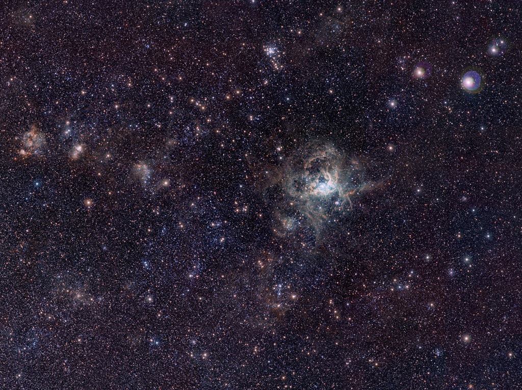 [Nebulosa%2520da%2520Tar%25C3%25A2ntula%255B4%255D.jpg]