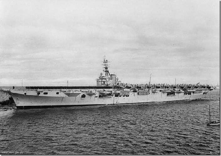 800px-HMAS_Sydney_(R17)_(AWM_301423)