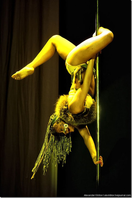 russian-pole-dancing-competition-27