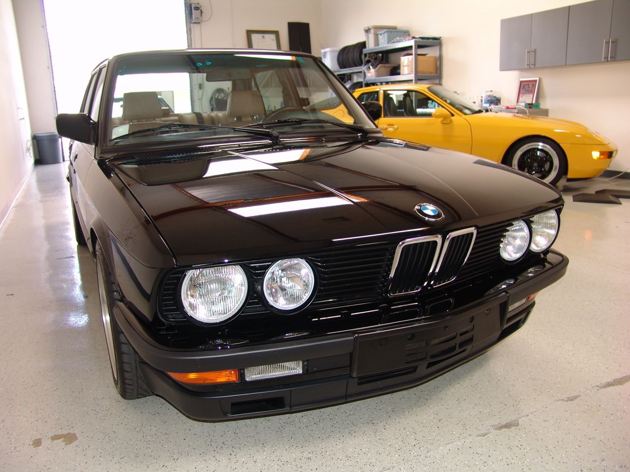 [1988-BMW-M5-Carscoop7%255B2%255D.jpg]