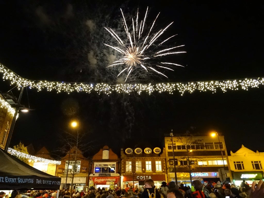 [Fireworks%2520over%2520Crewe%2520Town%2520Square%255B3%255D.jpg]