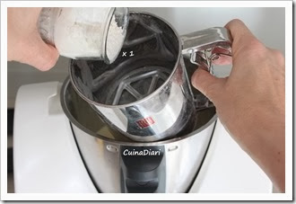 6-1-coca xocolata melmelada cuinadiari-5-1 6-1-coca xocolata melmelada cuinadiari-5-1