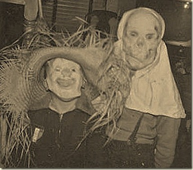 vintage-halloween-costumes-50