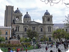 Catedral-Basílica-de-Nuestra-Señora-de-La-Paz-Bolivia