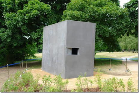gay holocaust memorial