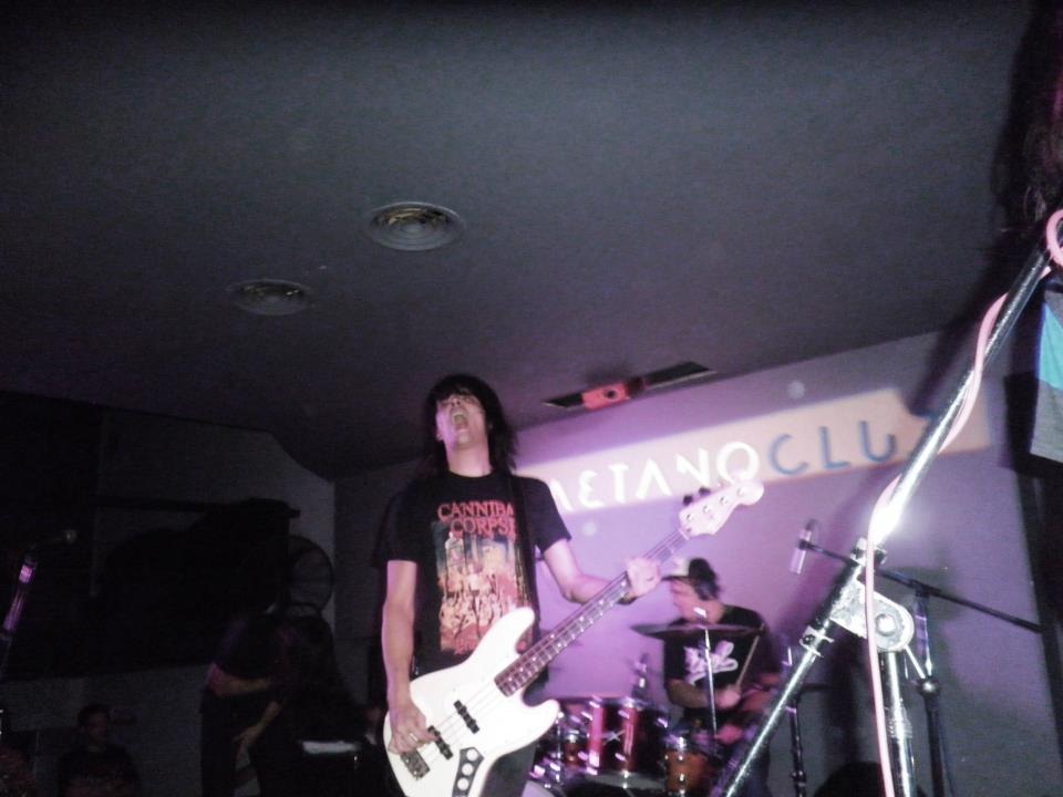 [536161_276915682393912_100002264477936_631893_1386396000_n%255B2%255D.jpg]