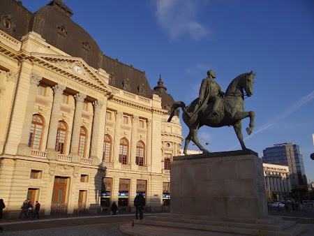 25. Statuia lui Carol I.JPG