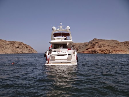 34. Snorkeling Oman.JPG