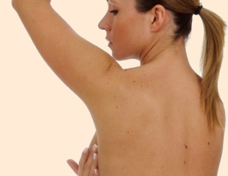 Mulheres com seios grandes tem maiores chances de ter câncer de mama