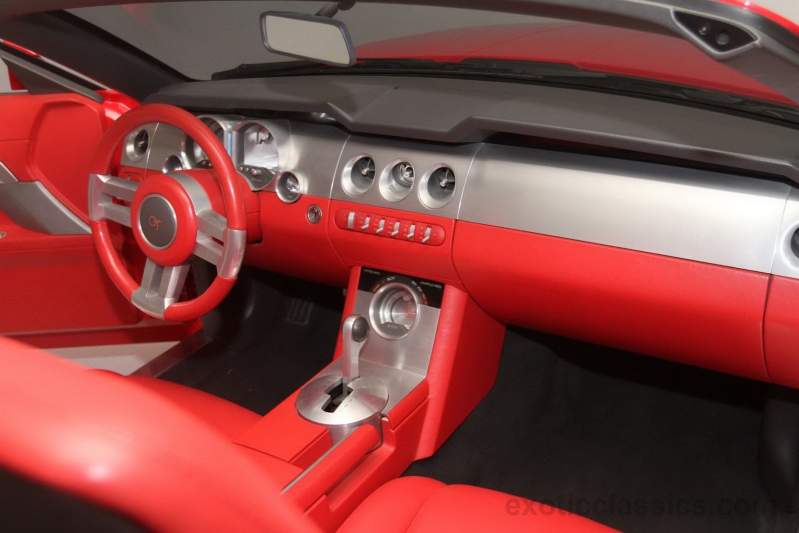 [2004-Ford-Mustang-GT-Convertible-Concept-20%255B4%255D.jpg]